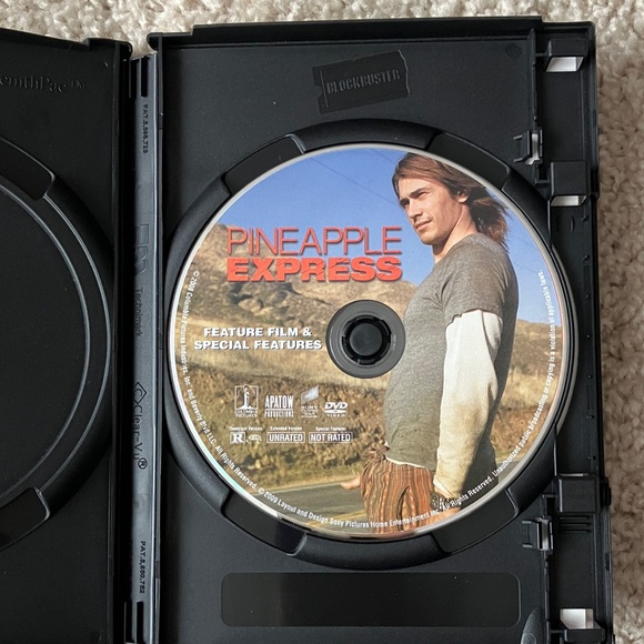 ๐ Movie Bundle #3 - Picture 2 of 10